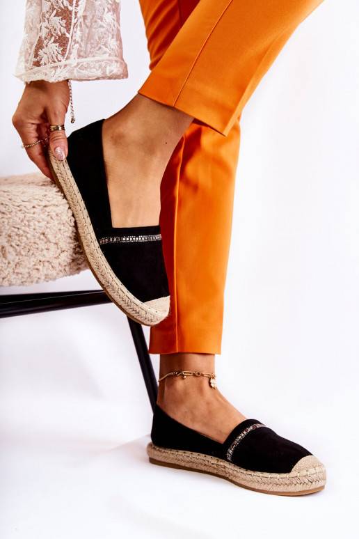 Įsispiriamo modelio   espadrilės... Įsispiriamo modelio   espadrilės...