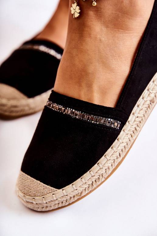 Įsispiriamo modelio   espadrilės... Įsispiriamo modelio   espadrilės...