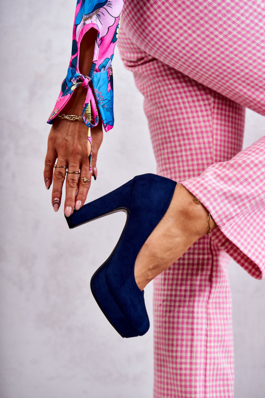 Klasikinio modelio Zomšiniai bateliai... Klasikinio modelio Zomšiniai bateliai...