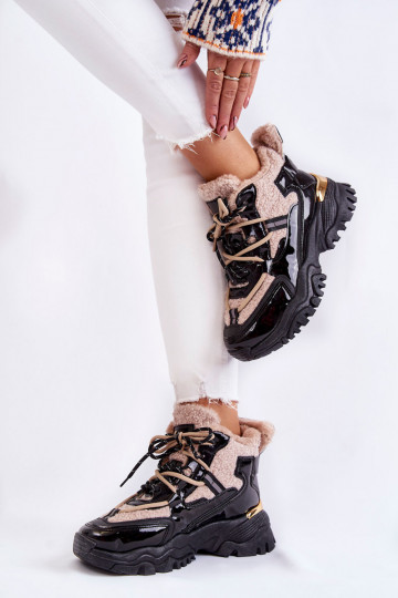 Juodos ir-smėlio spalvos... 2