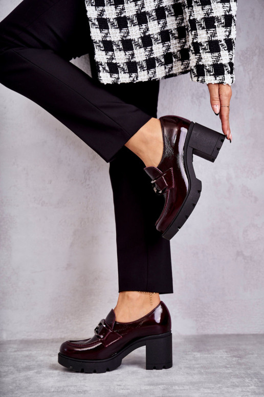 Elegantiško stiliaus batai su... Elegantiško stiliaus batai su...