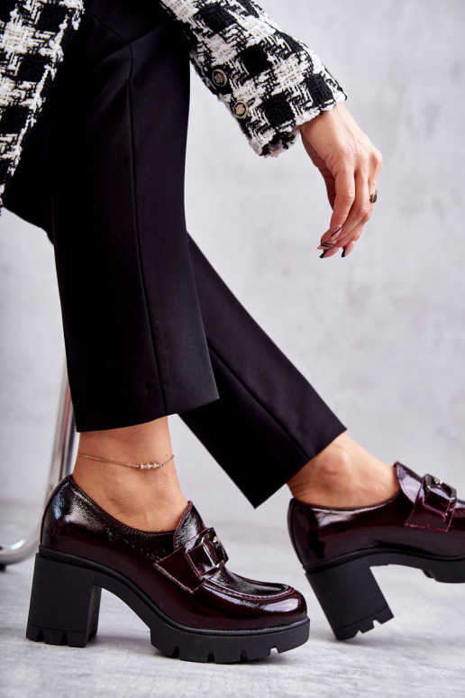 Elegantiško stiliaus batai su... Elegantiško stiliaus batai su...