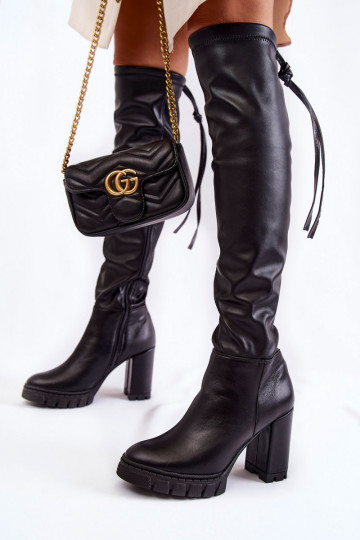 Juodos spalvos ilgaauliai... 2