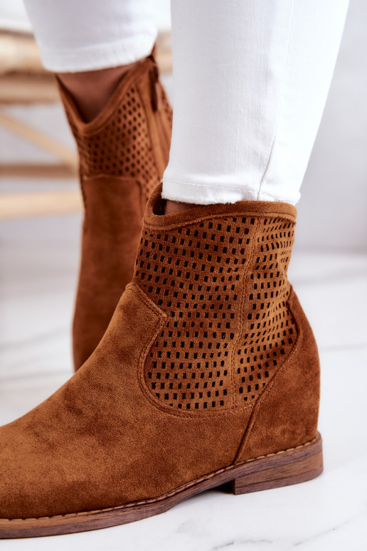 Zomšiniai aulinukai rudos spalvos su... Zomšiniai aulinukai rudos spalvos su...