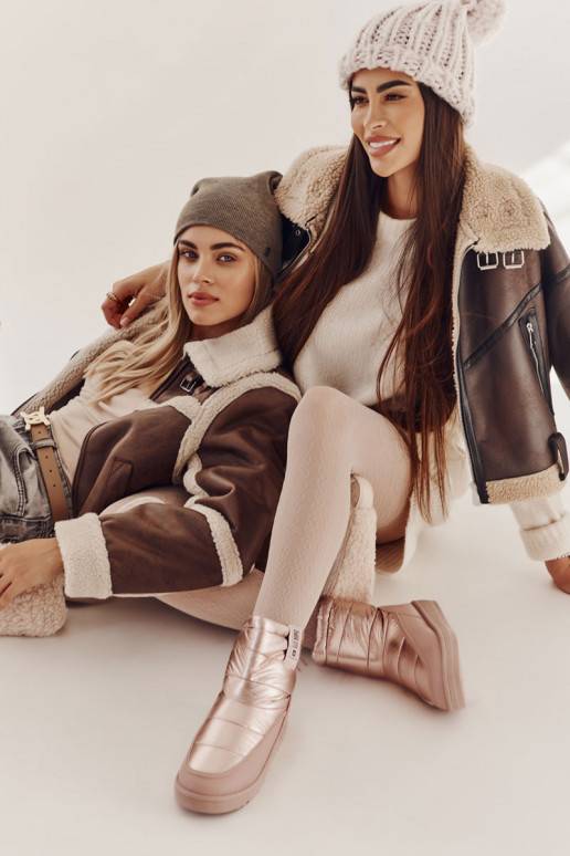 Rožinės spalvos pašiltinti sniego... Rožinės spalvos pašiltinti sniego...