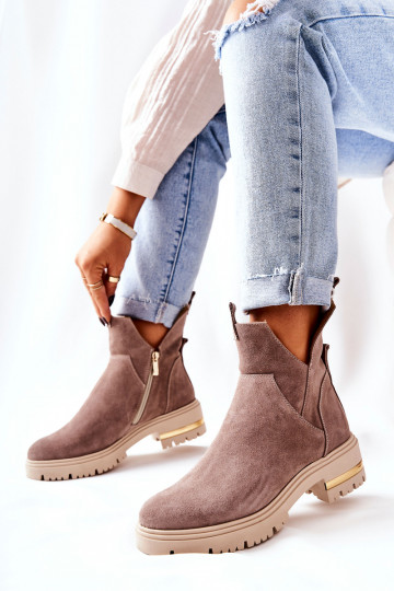 Pašiltinti kapučino spalvos...