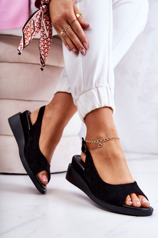 Zomšinės basutės su sagtelėmis juodos... Zomšinės basutės su sagtelėmis juodos...