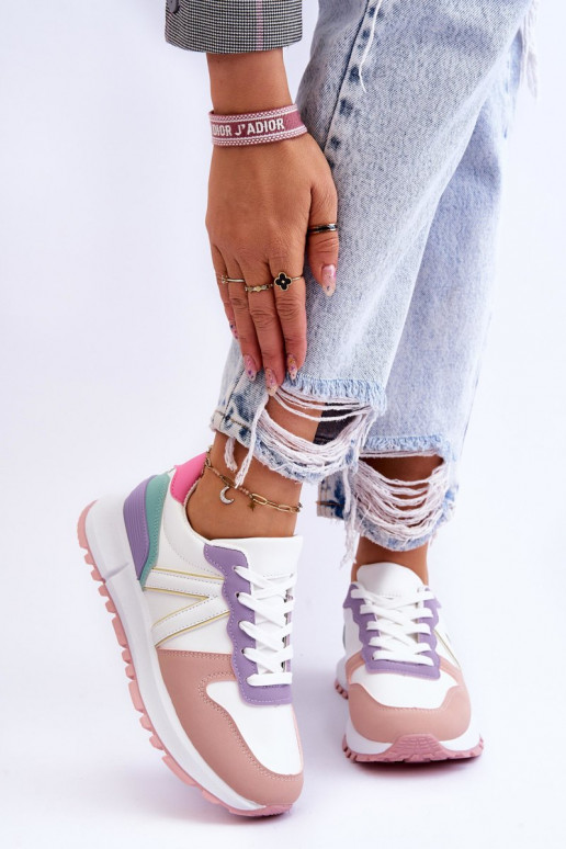 Sportiniai bateliai įvairių spalvų... Sportiniai bateliai įvairių spalvų...