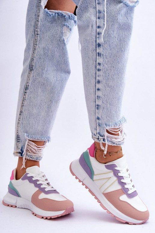 Sportiniai bateliai įvairių spalvų... Sportiniai bateliai įvairių spalvų...