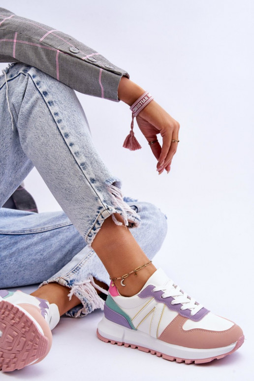 Sportiniai bateliai įvairių spalvų... Sportiniai bateliai įvairių spalvų...