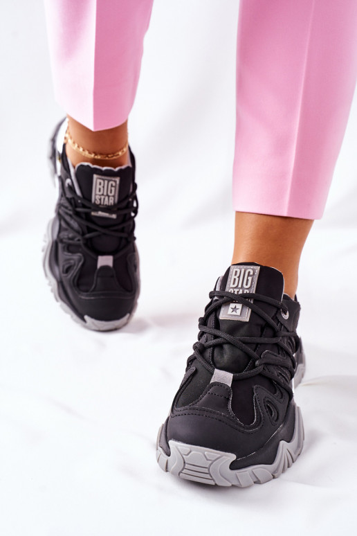 Juodos spalvos sportinio stiliaus...