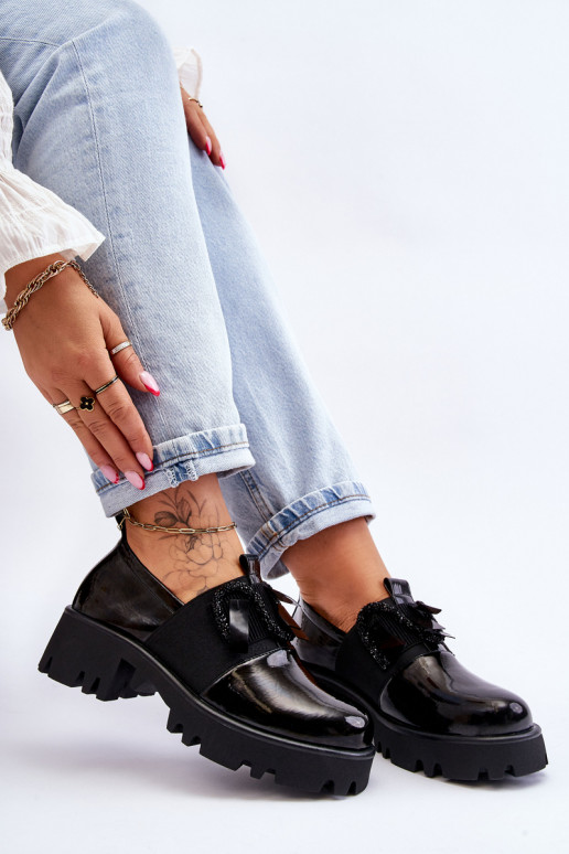 Batai juodos spalvos lako efekto su... Batai juodos spalvos lako efekto su...