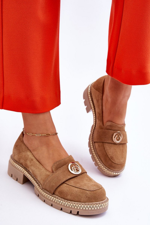 Smėlio spalvos zomšiniai mokasinai... Smėlio spalvos zomšiniai mokasinai...