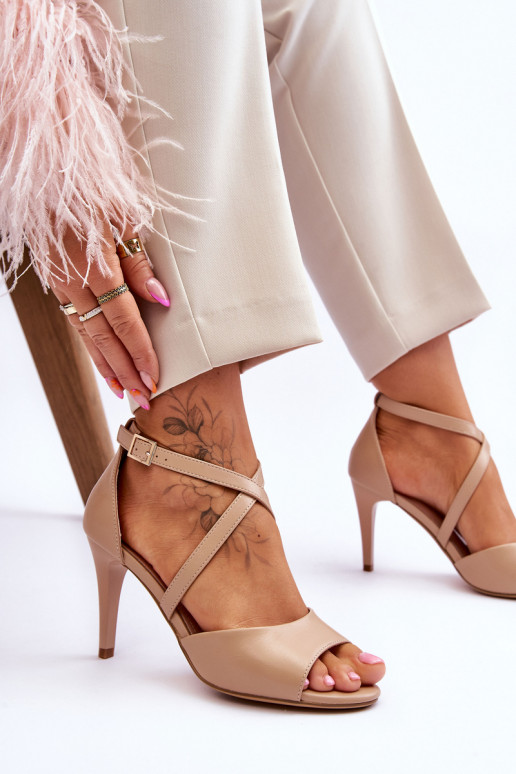 Aukštakulniai plonais kulniukais... Aukštakulniai plonais kulniukais...