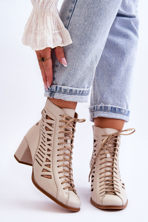 Išskirtinio modelio ažūriniai... Išskirtinio modelio ažūriniai...