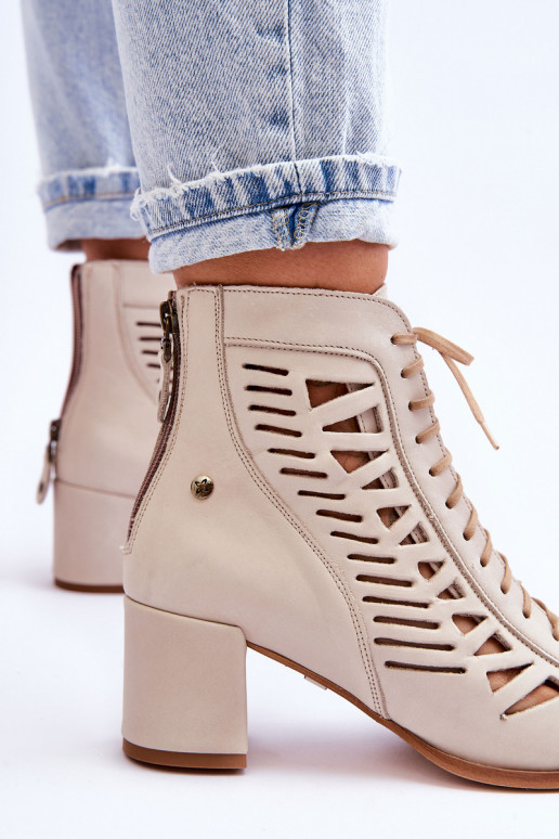 Išskirtinio modelio ažūriniai... Išskirtinio modelio ažūriniai...