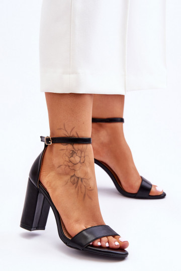 Moteriškos juodos spalvos... 2