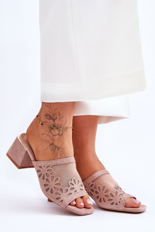 Basutės su kulniukais su tinkleliu...