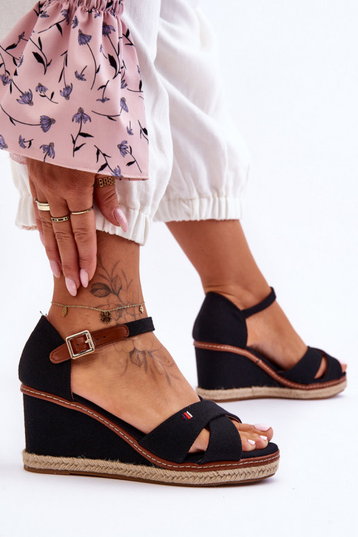 Juodos spalvos basutės  Janet su...