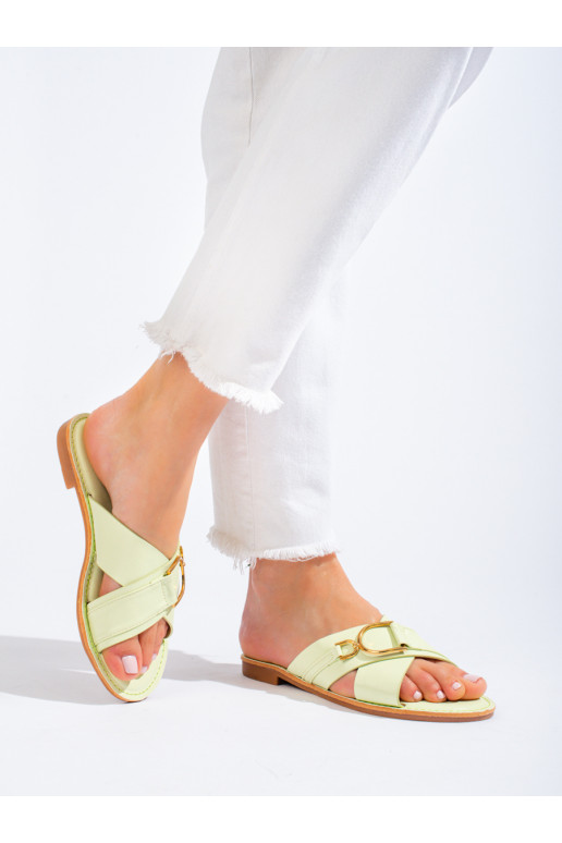 Moteriškos šlepetės žalios spalvos... Moteriškos šlepetės žalios spalvos...