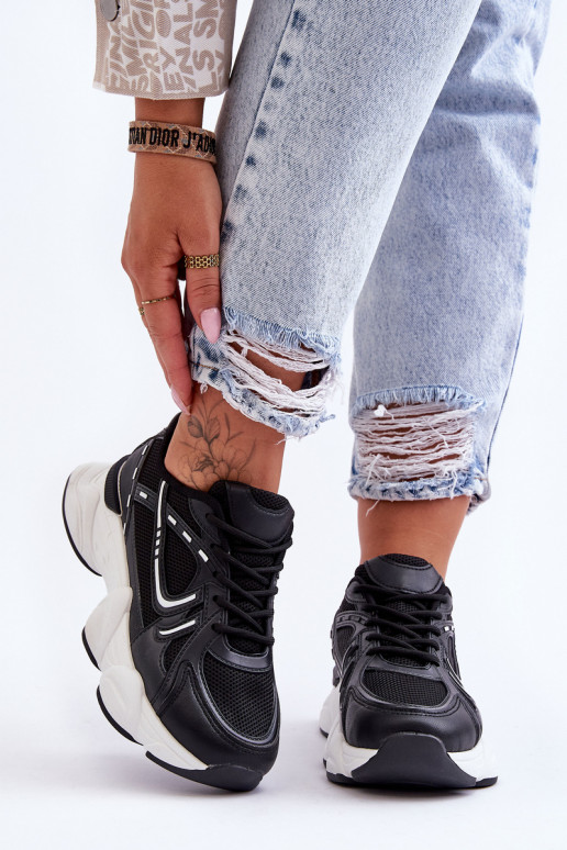 Moteriški sportbačiai juodos spalvos...