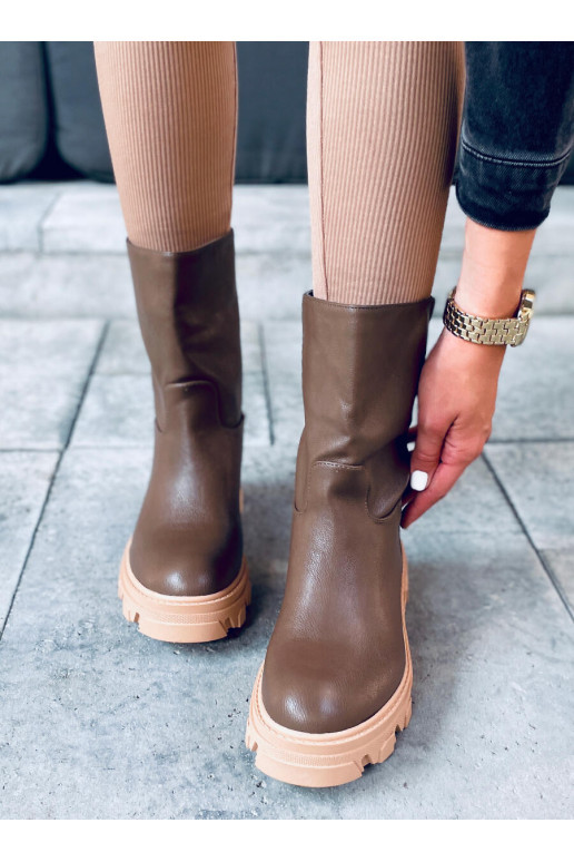 Moteriški auliniai batai rudos...