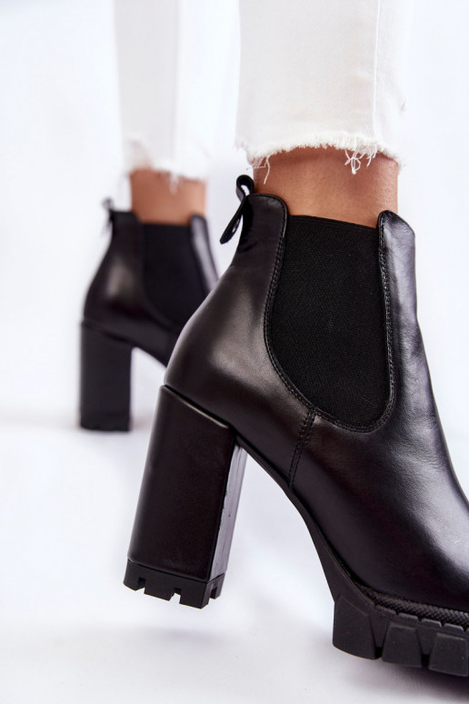 Aulinukai  su kulniukais juodos... Aulinukai  su kulniukais juodos...