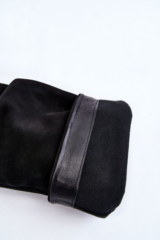 Juodos spalvos zomšiniai ilgaauliai... Juodos spalvos zomšiniai ilgaauliai...