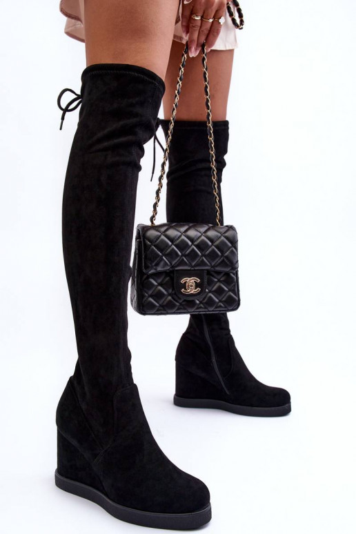 zomšiniai ilgaauliai batai  juodos... zomšiniai ilgaauliai batai  juodos...