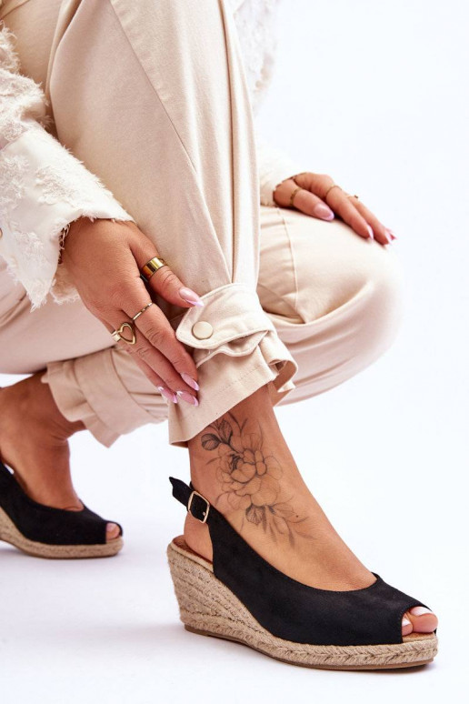 Zomšinės platforminės basutės juodos... Zomšinės platforminės basutės juodos...