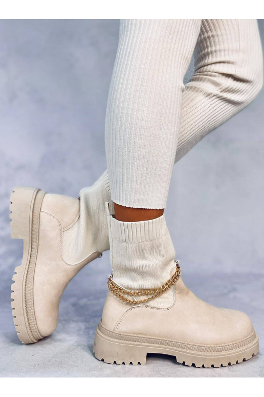 Batai su elastinga viršutine dalimi... Batai su elastinga viršutine dalimi...