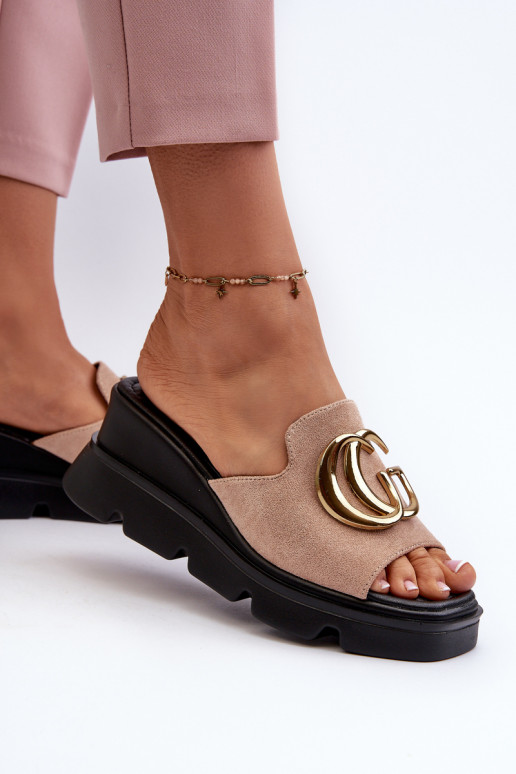 Moteriškos šlepetės smėlio spalvos Iaria