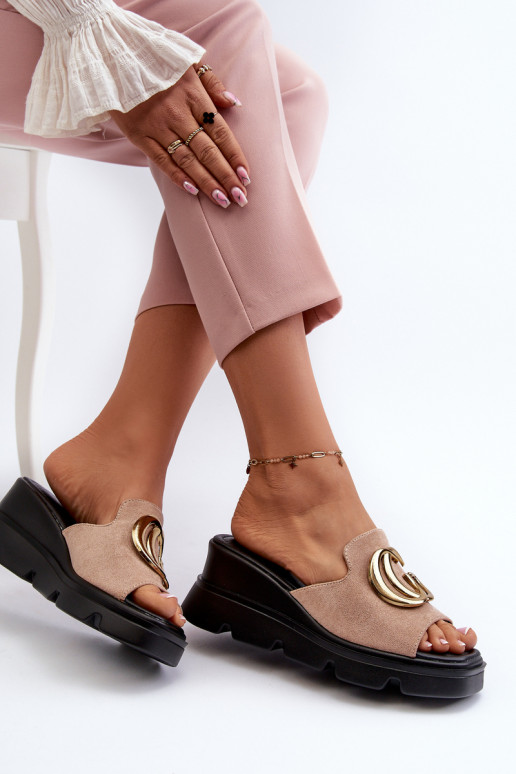 Moteriškos šlepetės smėlio spalvos Iaria