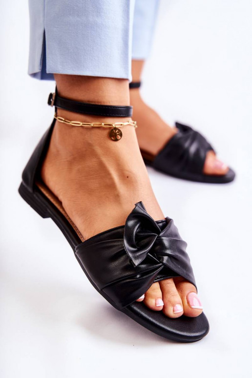 Moteriškos basutės  juodos spalvos... Moteriškos basutės  juodos spalvos...