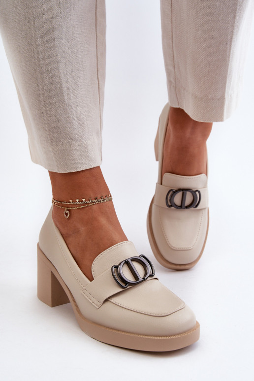 Batai su kulniukais su ornamentais...