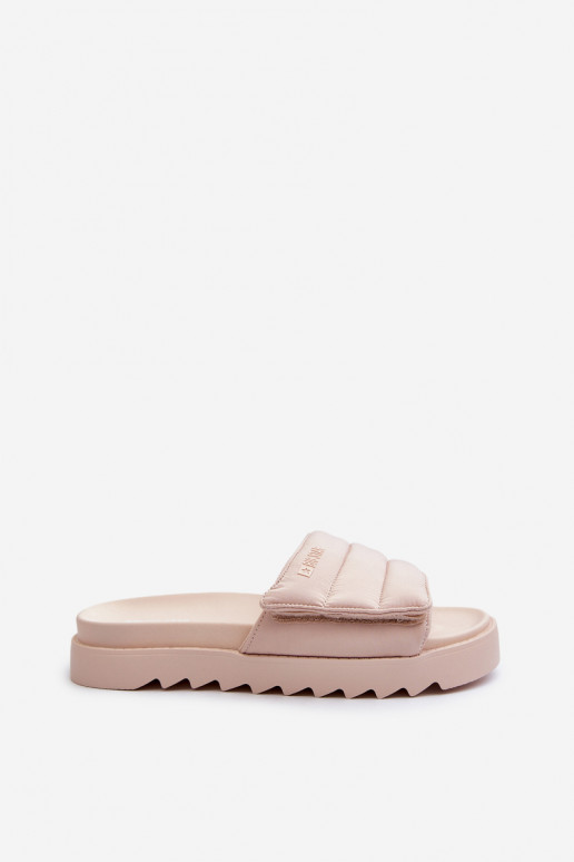 Šlepetės su platforma Big Star smėlio...