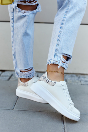 Klasikinio modelio... 2