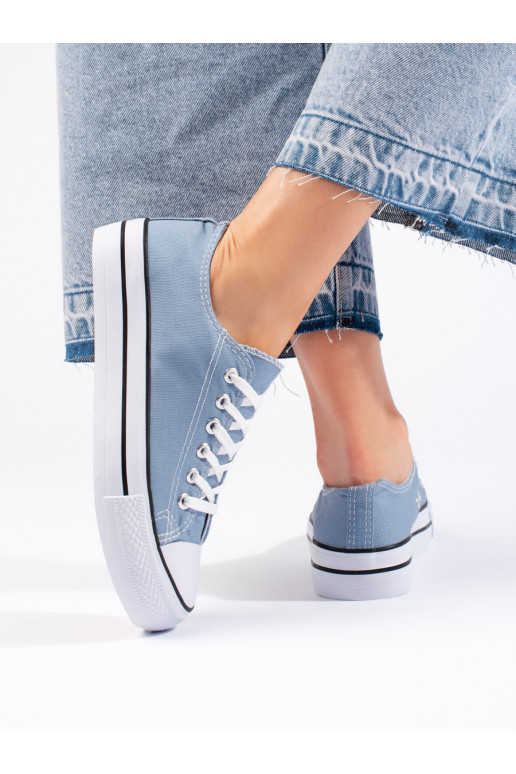 Šviesiai mėlynos spalvos moteriški batai Šviesiai mėlynos spalvos moteriški batai