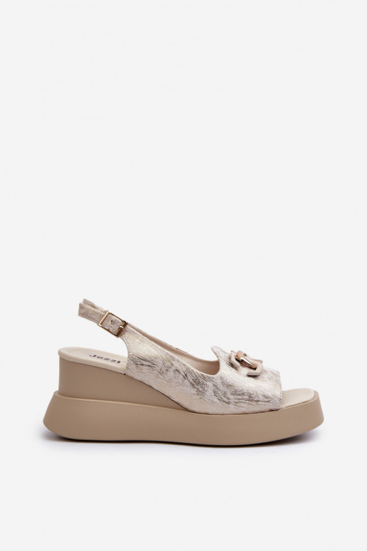 Moteriškos basutės su platforma su... Moteriškos basutės su platforma su...