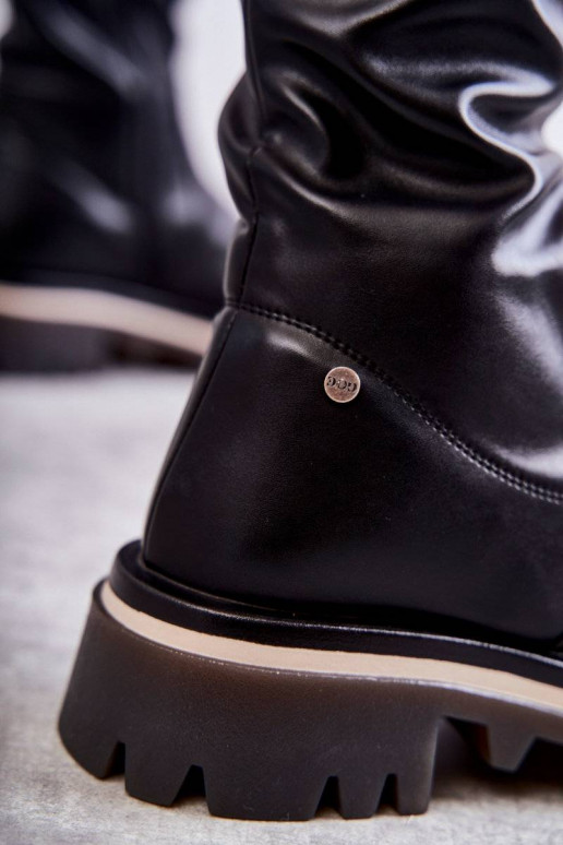 ilgaauliai batai virš kelių GOE... ilgaauliai batai virš kelių GOE...