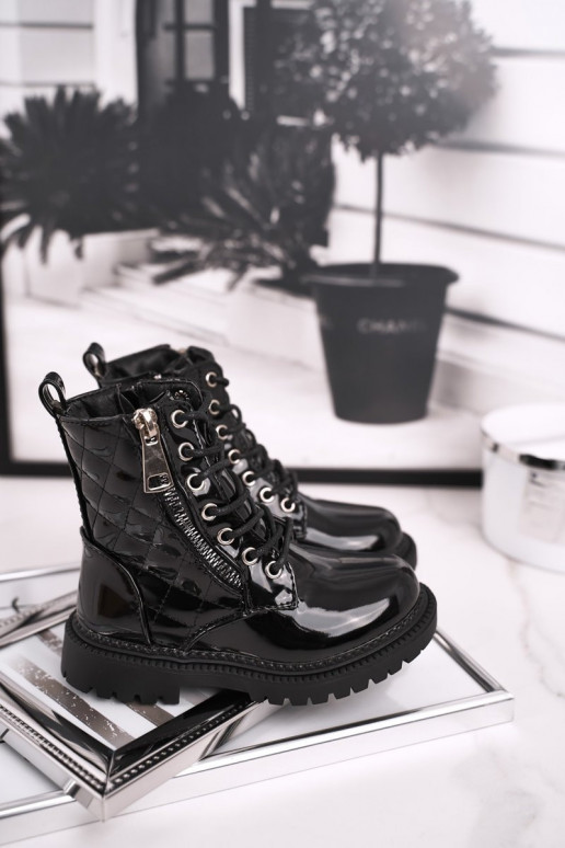 Juodos spalvos lakuotas moteriški... Juodos spalvos lakuotas moteriški...