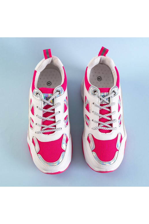 Sneakers modelio batai įvairių spalvų...