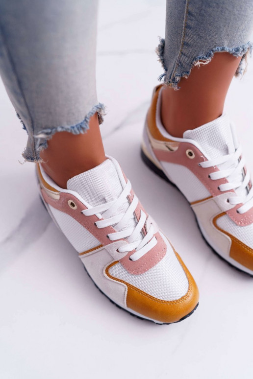 Laisvalaikio batai įvairių spalvų Laisvalaikio batai įvairių spalvų