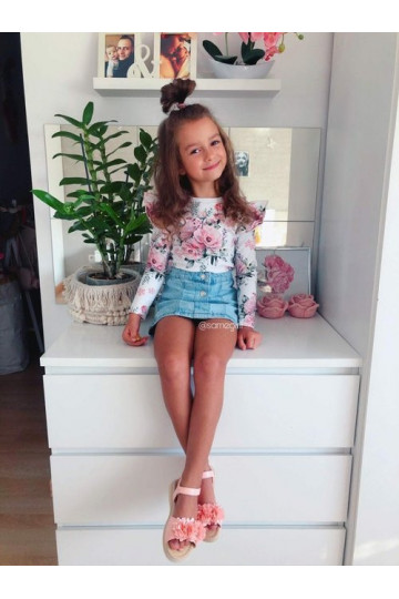 Basutės vaikams su gėlėmis...