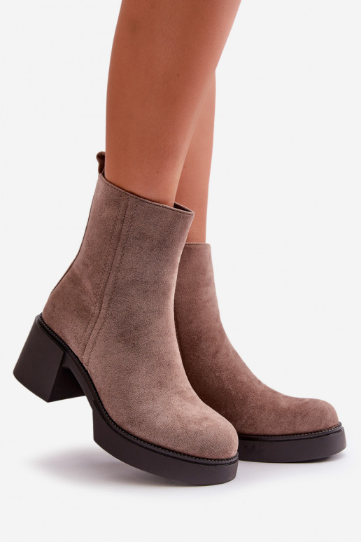 iš eko zomšosoĮe Moteriškas Šilti aulinukai ant kulno smėlio spalvos Meriluna iš eko zomšosoĮe Moteriškas Šilti aulinukai ant kulno smėlio spalvos Meriluna