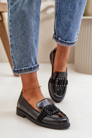 Lakuoti mokasinai Moteriškas su ornamentais juodos spalvos Vinceza 58389