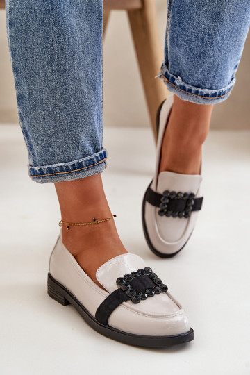 Lakuoti mokasinai Moteriškas su ornamentais pilkos spalvos Vinceza 58389