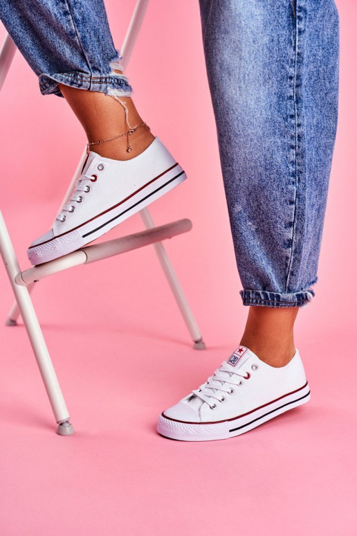 Klasikinio modelio laisvalaikio batai baltos spalvos su raudonu dekoru Ecoma