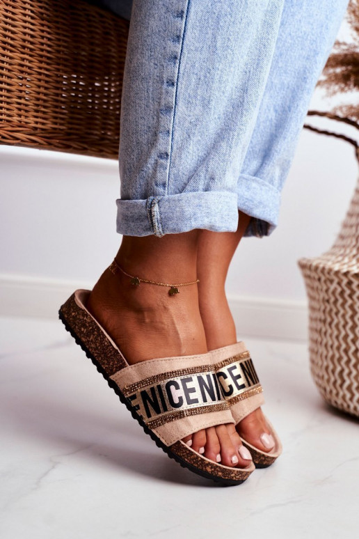 Šlepetės  su tviskančiomis akutėmis smėlio spalvos Be Nice