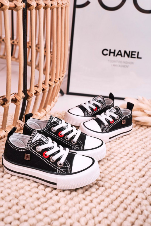 Vaikiški Klasikinio modelio lygiapadžiai sportbačiai BIG STAR HH374194 juodos spalvos Vaikiški Klasikinio modelio lygiapadžiai sportbačiai BIG STAR HH374194 juodos spalvos